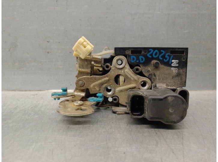 Recambio de cerradura puerta delantera derecha para daewoo lanos 1.5 cat referencia OEM IAM 96305412 2 PINES 5 PUERTAS