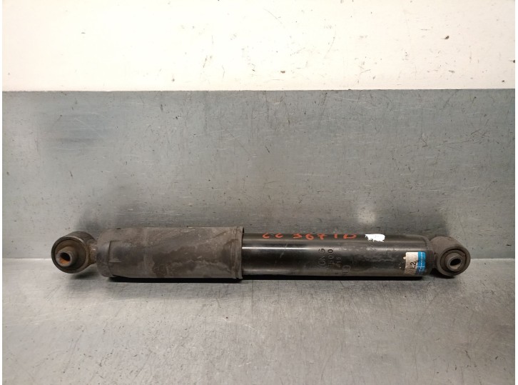 Recambio de amortiguador trasero derecho para ssangyong xlv suv e-xgi 160 referencia OEM IAM 4530135500  MANDO