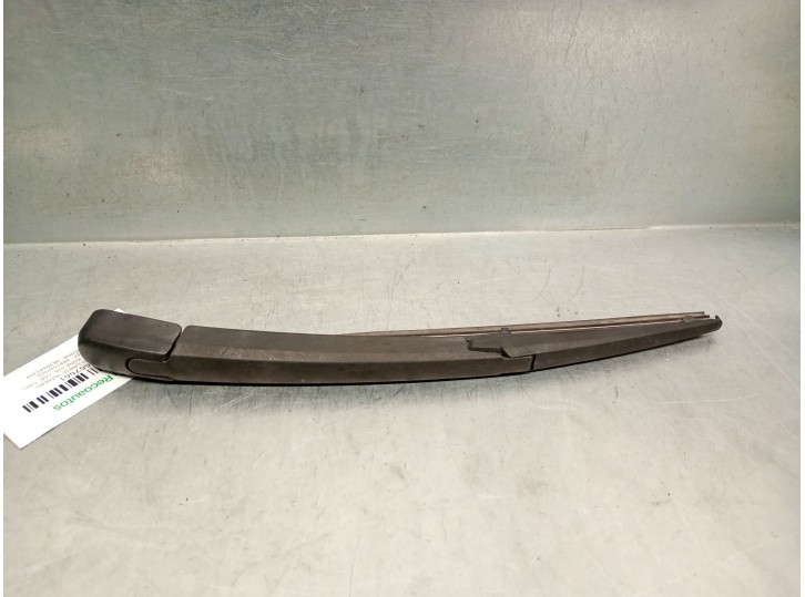 Recambio de brazo limpia trasero para hyundai kona (os, ose, osi) 1.6 crdi referencia OEM IAM 988152P000 988152P000 