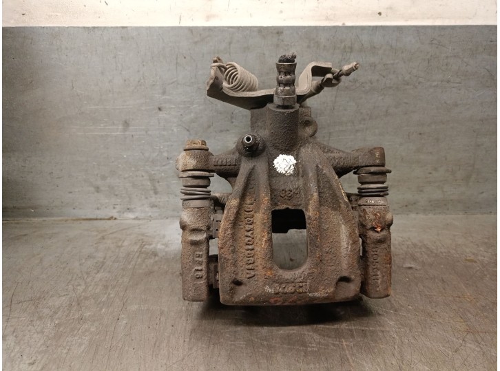 Recambio de pinza freno trasera derecha para ford mondeo iii (b5y) 2.0 tdci referencia OEM IAM 2041798 2041798 