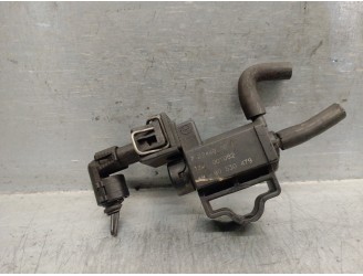 Replacement auxiliary air valve for Opel Vectra B Saloon 1.8 16V OEM IAM reference 90530479 722449001 PIERBURG