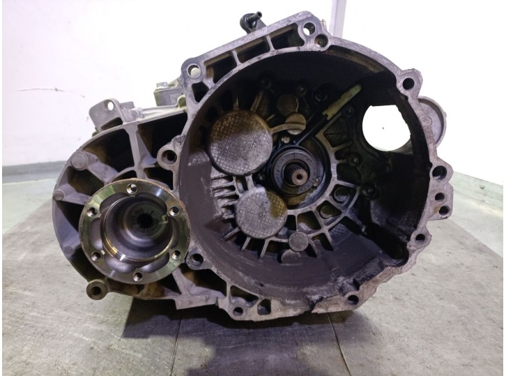 Recambio de caja cambios para skoda superb iii (3v3) 2.0 tdi referencia OEM IAM QFZ 02Q300050M FM62Q028