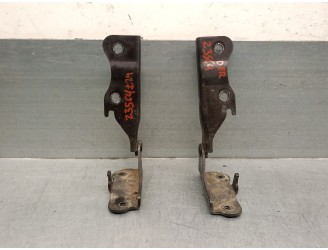 Replacement hood hinge for Hyundai Terracan (HP) 2.9 CRDi CAT OEM IAM reference 79420H1000 79420H1000 