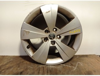 Recambio de llanta para skoda superb iii (3v3) 2.0 tdi referencia OEM IAM 3V0601025AS R176.5JX17H2ET41 
