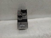 Recambio de mando elevalunas delantero derecho para opel zafira tourer 2.0 cdti cat referencia OEM IAM 13301886  