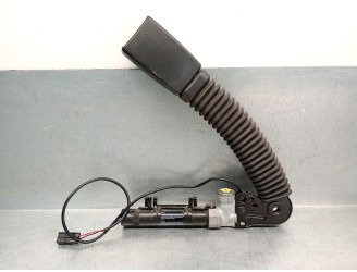Recambio de pretensor airbag derecho para bmw 5 (e60) 535 d referencia OEM IAM 7065848 72117210888 