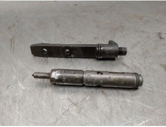 Recambio de inyector para opel zafira a elegance referencia OEM IAM 09202472 0432193525 BOSCH