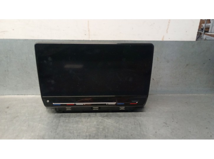 Replacement multifunction display for Cupra Formentor (KM7, KMP) 1.5 TSI OEM IAM reference 5FA919606A 5FA919606A 