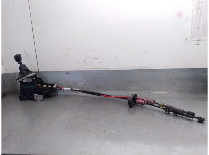 Recambio de palanca cambio para chevrolet cruze 1.6 cat referencia OEM IAM 25185257 25185257 