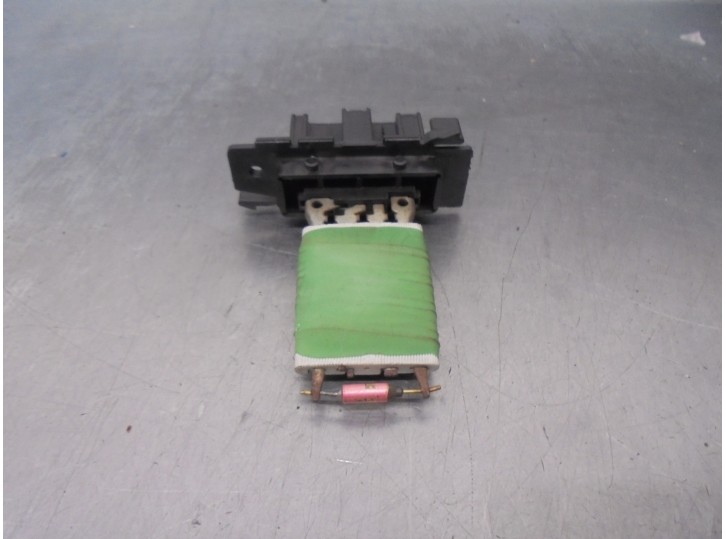 Recambio de resistencia calefaccion para fiat fiorino 1.3 16v jtd cat referencia OEM IAM 55702407  