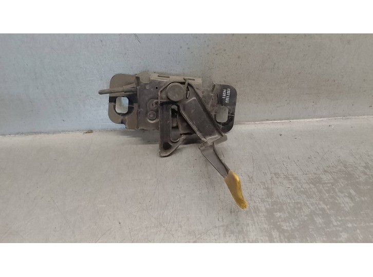 Recambio de cerradura capot para opel zafira tourer 2.0 cdti cat referencia OEM IAM 13371989 