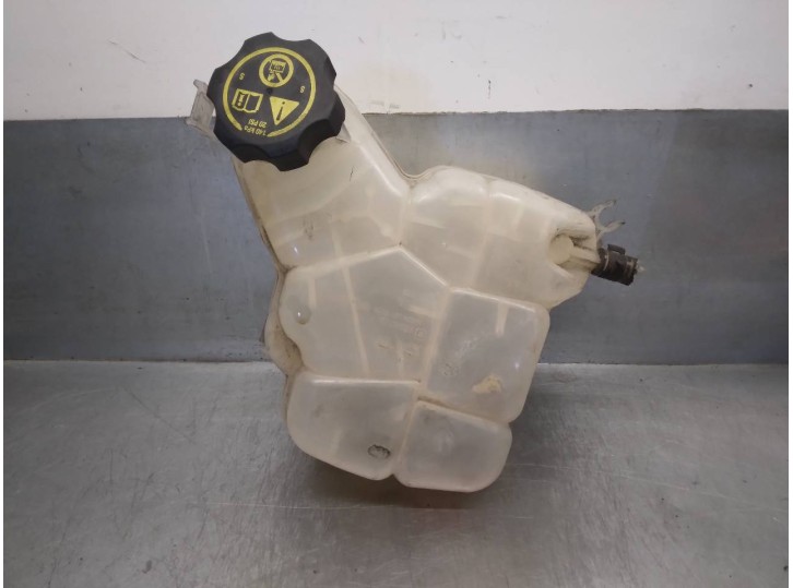 Recambio de deposito expansion para opel zafira tourer 2.0 cdti cat referencia OEM IAM 13283712 13304127 