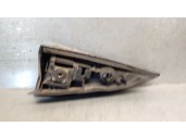 Recambio de molduras traseras para renault clio iv 0.9 referencia OEM IAM 960325616R 960328466R 