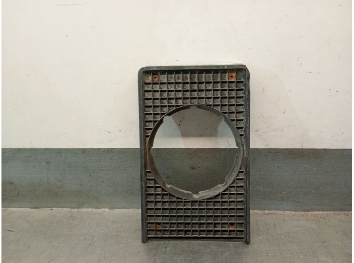 Recambio de cerquillo faro para land rover santana 109 referencia OEM IAM E74  