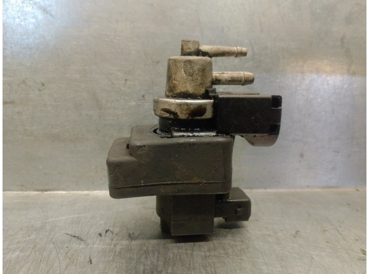 Recambio de electrovalvula vacio para renault scenic ii 1.9 dci diesel referencia OEM IAM 8200270451 72190356 PIERBURG