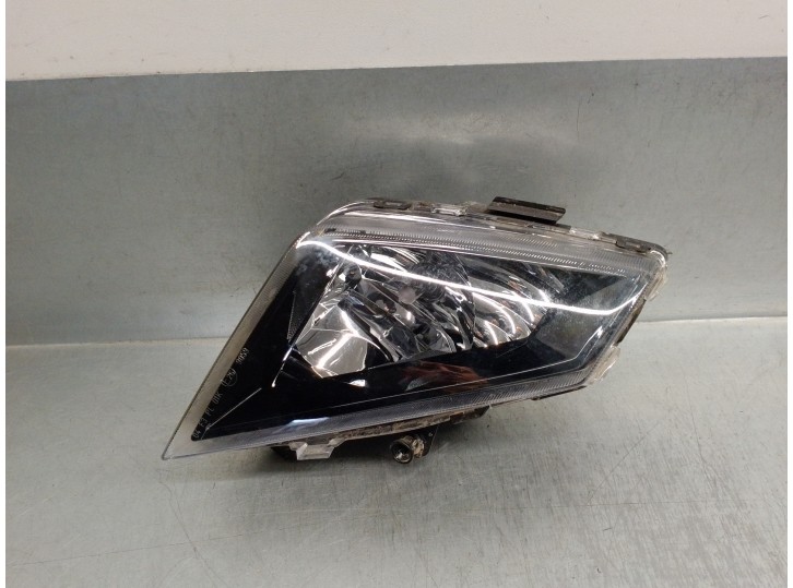 Recambio de faro antiniebla izquierdo para seat ibiza (kj1) 1.0 tsi referencia OEM IAM 6F0941701A 