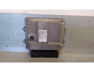 Recambio de centralita motor uce para ford ka (ccu) 1.3 tdci cat referencia OEM IAM 51847810  7160019301 MAGNETI MARELLI