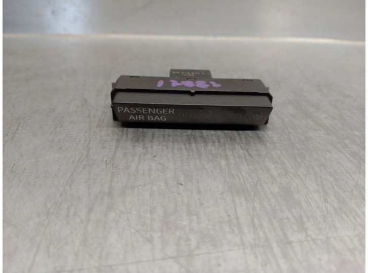 Recambio de pantalla multifuncion para seat ibiza (kj1) 1.0 tsi referencia OEM IAM 5F0919234A  