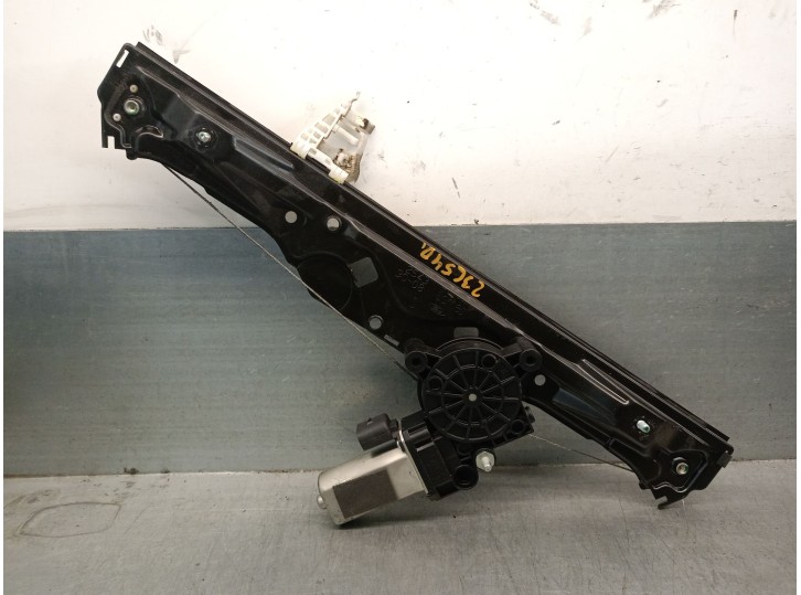 Recambio de elevalunas delantero izquierdo para ford ka (ccu) 1.3 tdci cat referencia OEM IAM CS51B23201AA CS51B23201AA LAMES