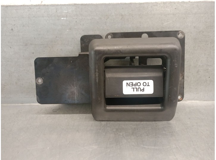 Recambio de maneta interior trasera izquierda para maxus 3.9t 17s 120 m-bus vespino 130e referencia OEM IAM TEC109705212 