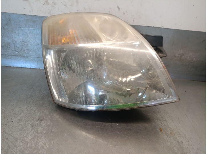 Replacement right headlight for Kia Picanto I (SA) 1.1 OEM IAM reference 9210207010 9210207010 