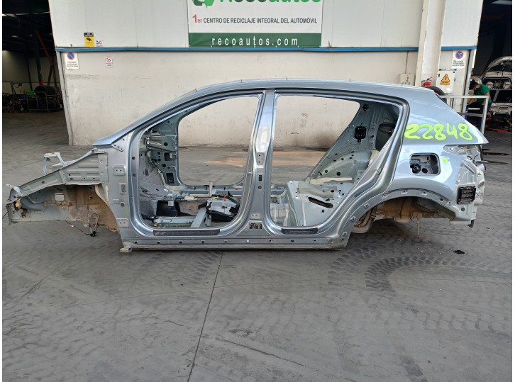 Recambio de aleta trasera izquierda para kia sportage iv (ql, qle) 1.6 crdi referencia OEM IAM 71503F1C10 71503F1C10 
