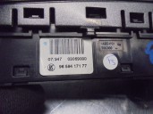 Replacement hazard warning switch for Peugeot 308 1.6 16V OEM IAM reference 9659417177 