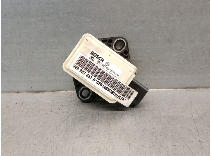 Recambio de sensor para audi a4 berlina (8ec) 2.0 tdi referencia OEM IAM 8E0907637B BOSCH