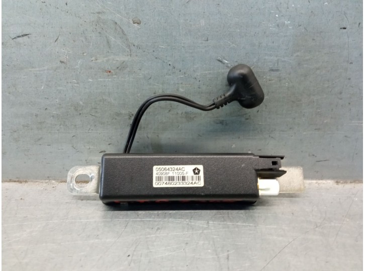 Recambio de antena para lancia voyager monospace (404_) 2.8 crd (rt, 53) referencia OEM IAM 05064324AC 007480233324AC
