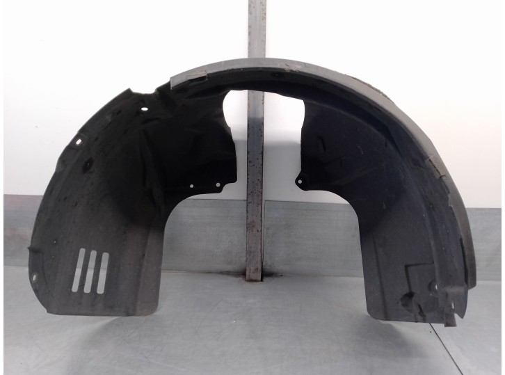 Recambio de paso rueda delantero izquierdo para ford fiesta (cb1) 1.6 tdci cat referencia OEM IAM 8A6116115AD 