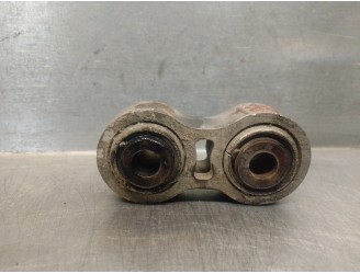 Recambio de soporte motor trasero para volvo xc90 2.4 diesel cat referencia OEM IAM 30666394 6587 