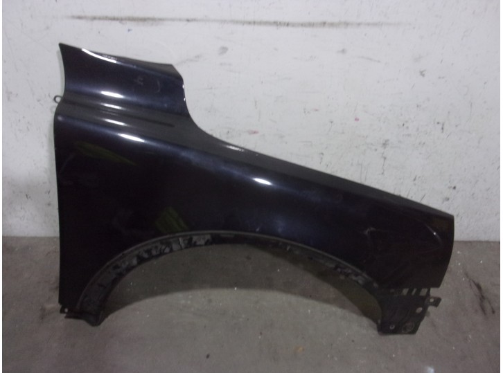 Recambio de aleta delantera derecha para volvo xc90 2.4 diesel cat referencia OEM IAM 30796495 NEGRA 