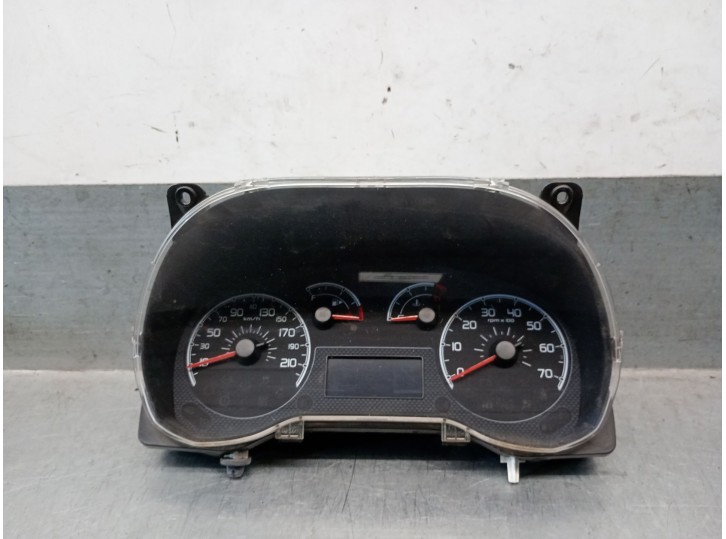 Recambio de cuadro instrumentos para peugeot bipper (aa_) 1.3 hdi 75 referencia OEM IAM 1376600080 1617550480 