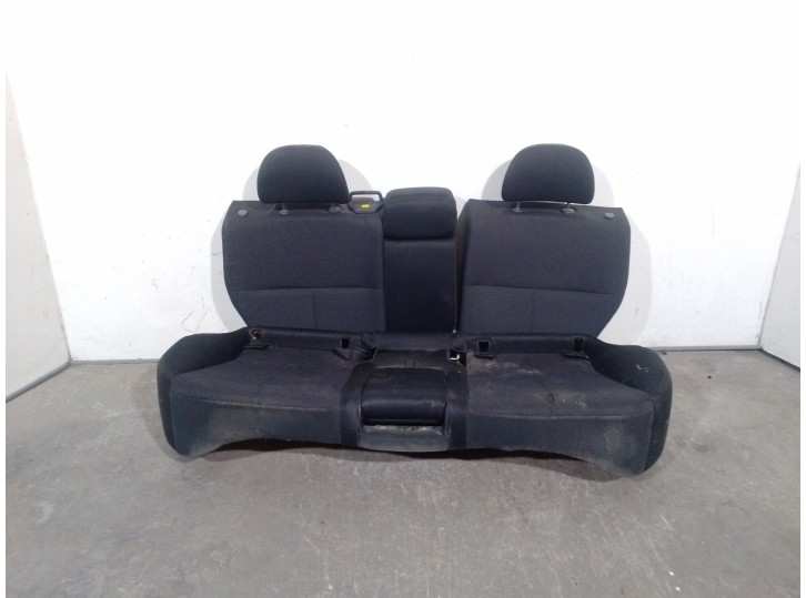 Recambio de asientos traseros para subaru forester (sh_) 2.0 d awd (shh) referencia OEM IAM 64378SC000 64378SC000 