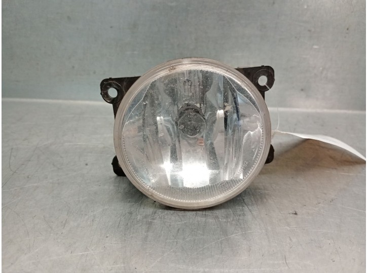 Recambio de faro antiniebla izquierdo para peugeot 208 1.6 blue-hdi fap referencia OEM IAM 9675450980 9675450980 