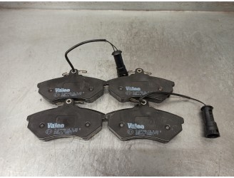 Recambio de pastillas de freno para audi 80 (811/813) referencia OEM IAM FD6582A  