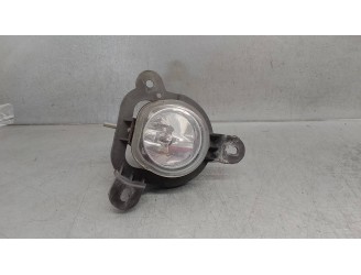 Replacement right fog light for Alfa Romeo MiTo (145) 1.3 JTD CAT OEM IAM reference 505085940 