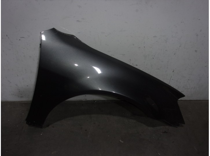 Recambio de aleta delantera derecha para nissan altima referencia OEM IAM 631128J030 GRIS OSCURO 