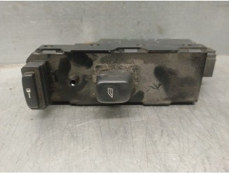 Recambio de mando elevalunas delantero derecho para volvo xc90 2.4 diesel cat referencia OEM IAM 30737519  