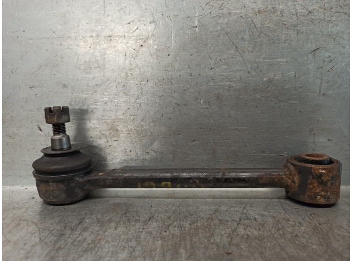 Recambio de brazo suspension superior trasero derecho para kia magentis 2.0 crdi referencia OEM IAM 552502G001  