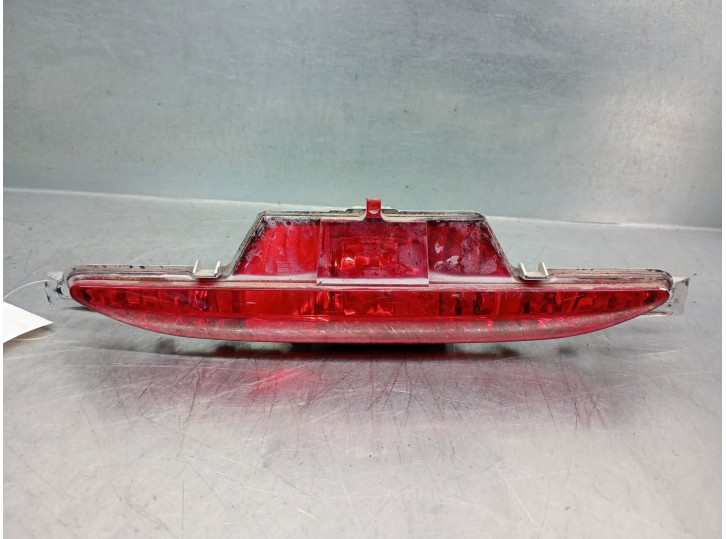 Recambio de piloto trasero central para peugeot 208 1.6 blue-hdi fap referencia OEM IAM 9674308980 9674308980 