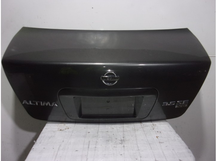 Recambio de porton trasero para nissan altima referencia OEM IAM 84300ZB030 GRIS OSCURO 4 PUERTAS