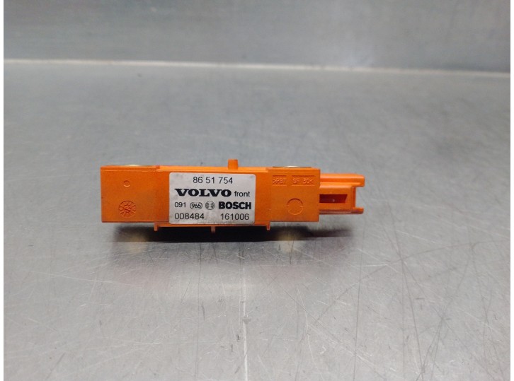 Recambio de sensor airbag para volvo xc90 2.4 diesel cat referencia OEM IAM 8651754 
