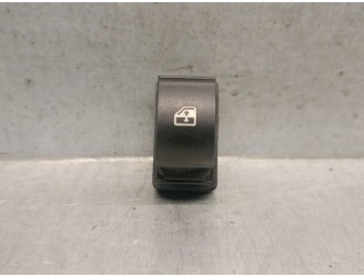 Recambio de mando elevalunas trasero derecho para fiat linea (323_, 110_) 1.3 jtd multijet (323axb1a) referencia OEM IAM 31255  