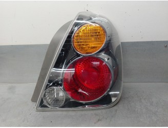 Recambio de piloto trasero derecho para nissan altima referencia OEM IAM 26550ZB025  4 PUERTAS