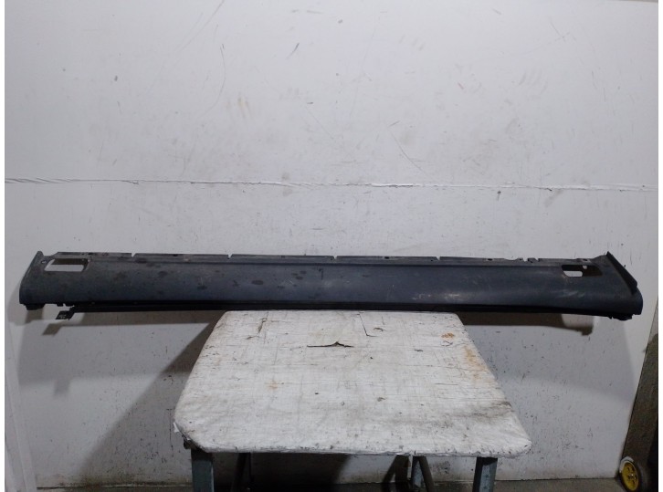 Replacement side skirt for Porsche Cayenne (92A) 3.0 diesel OEM IAM reference 7P5853554R 