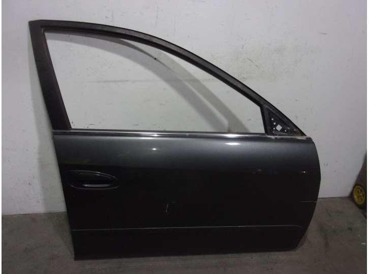 Replacement front right door for Nissan Altima OEM IAM reference 80100ZB030 DARK GREY 4 DOORS