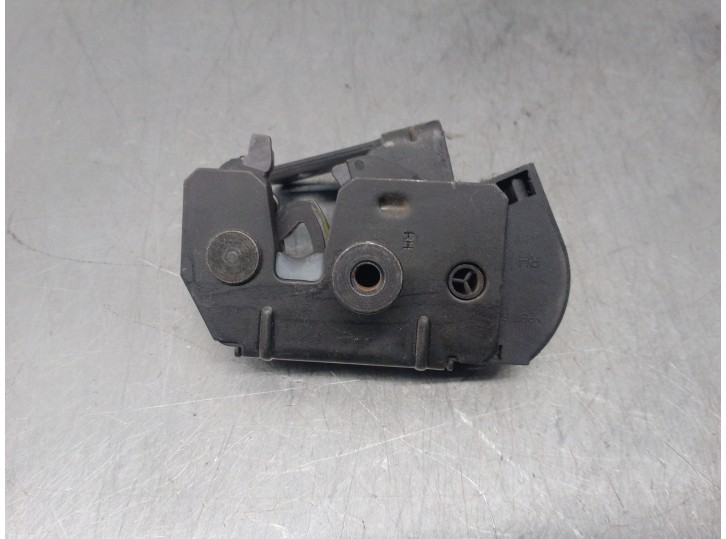 Recambio de cerradura maletero / porton para volvo xc90 2.4 diesel cat referencia OEM IAM 30649107 5 PUERTAS