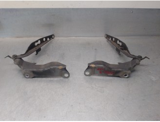 Recambio de bisagra capot para volvo xc90 2.4 diesel cat referencia OEM IAM 30716882  