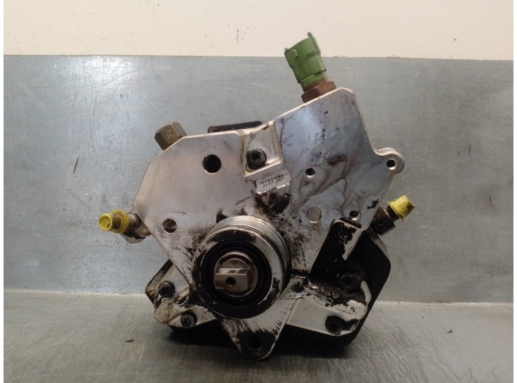 Recambio de bomba inyeccion para volvo xc90 2.4 diesel cat referencia OEM IAM 30756125 0445010111 BOSCH